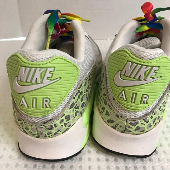 NIKE WOMENS AIR MAX 90 LEATHER SAFARI SNEAKER  SIZE 9.5 - Picture 5 of 9